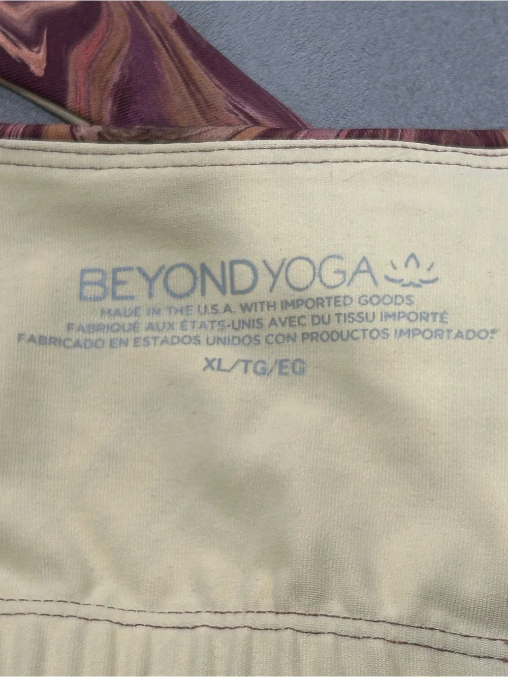 Beyond Yoga Pink & Burgundy Refocus Crop Tank Serene Marble - Extra Large - Picture 4 of 6